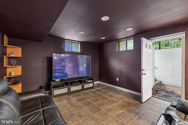 12106 QUICK FOX LN, Bowie, MD 20720