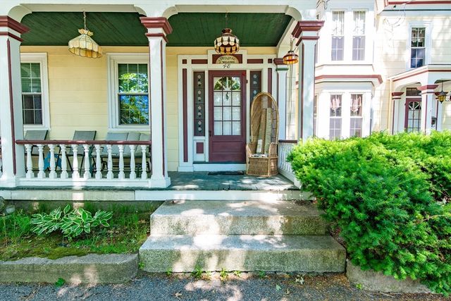 48 Mendon St., Blackstone, MA 01504