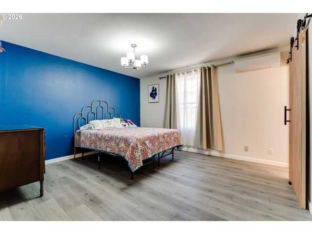 535 RIVER LOOP 2, Eugene, OR 97404