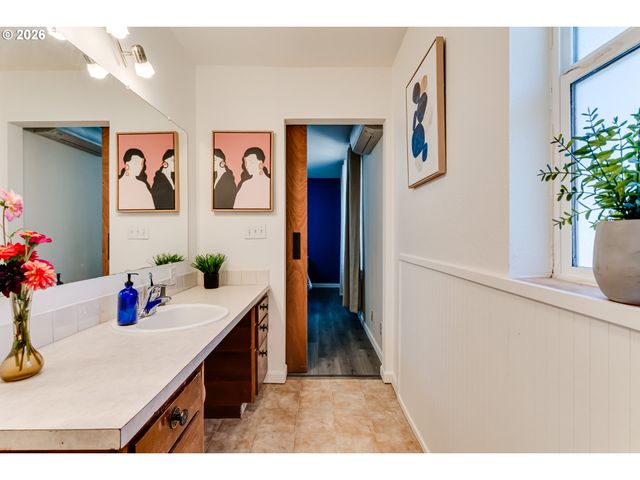 535 RIVER LOOP 2, Eugene, OR 97404