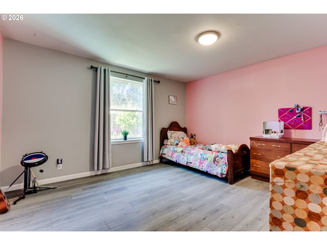 535 RIVER LOOP 2, Eugene, OR 97404