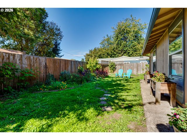 535 RIVER LOOP 2, Eugene, OR 97404