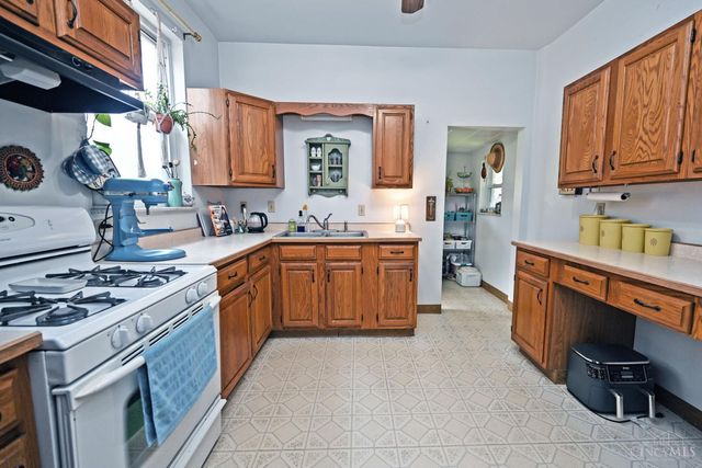 3915 Taft Avenue, Cincinnati, OH 45211