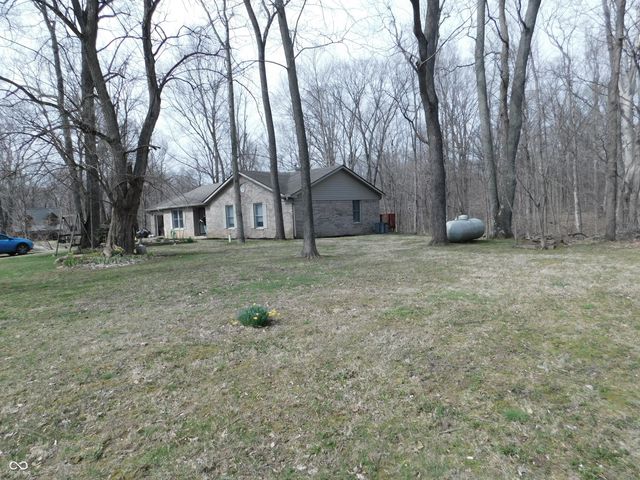 131 Victory Hill, Coatesville, IN 46121