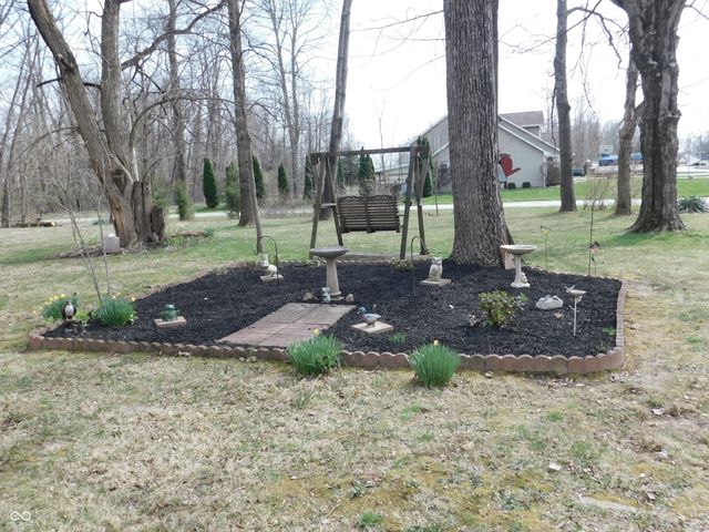 131 Victory Hill, Coatesville, IN 46121