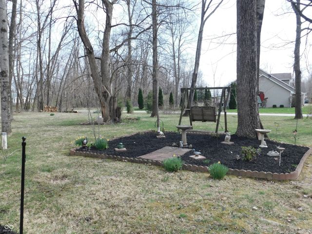 131 Victory Hill, Coatesville, IN 46121