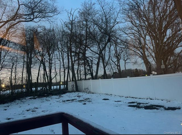 22 E Halley Lane, Central Islip, NY 11722