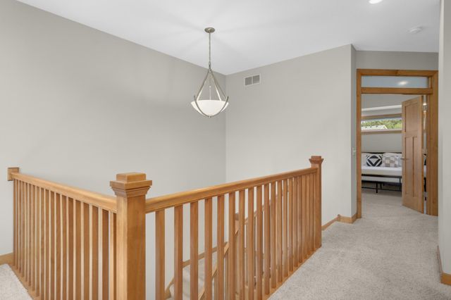 10721 Mccool Drive W, Burnsville, MN 55337