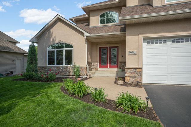 10721 Mccool Drive W, Burnsville, MN 55337