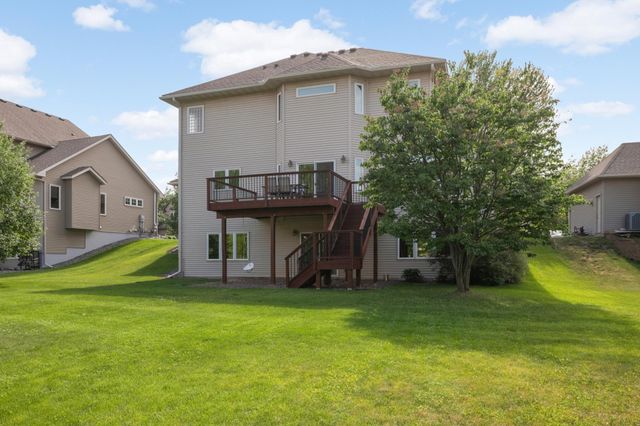 10721 Mccool Drive W, Burnsville, MN 55337