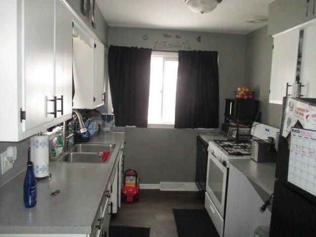 865 Carrier Creek Boulevard, Grand Rapids, MI 49503