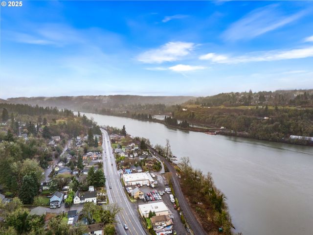 3RD Ave, Oregon City, OR 97045