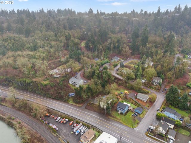 3RD Ave, Oregon City, OR 97045
