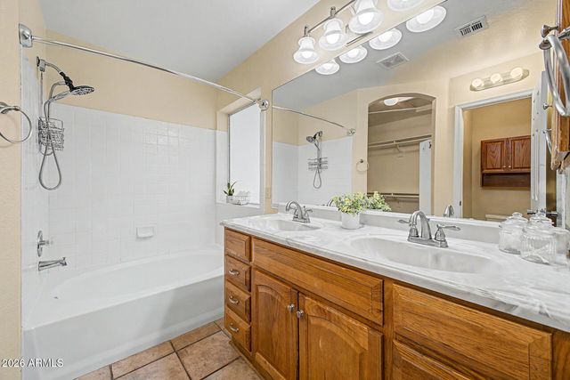 933 N 94TH Place, Mesa, AZ 85207