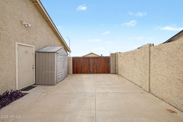 933 N 94TH Place, Mesa, AZ 85207