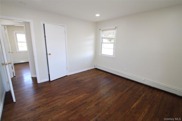 523 Hawthorne Avenue, Uniondale, NY 11553