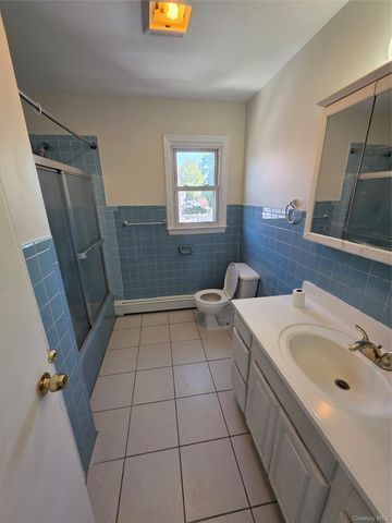 523 Hawthorne Avenue, Uniondale, NY 11553
