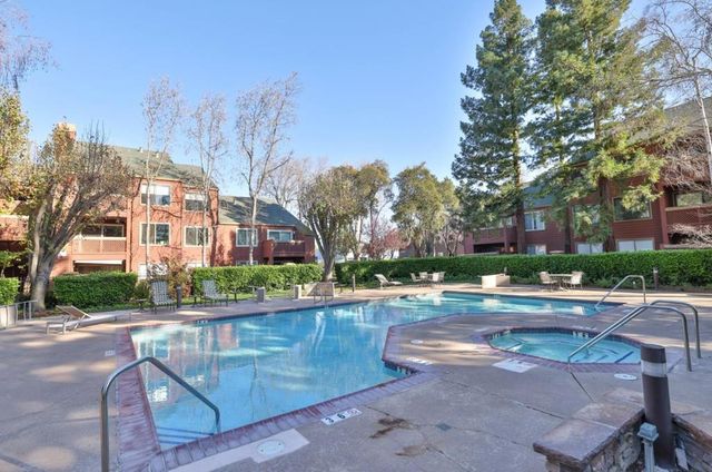 880 Catkin, San Jose, CA 95128