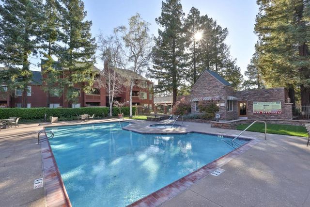 880 Catkin, San Jose, CA 95128