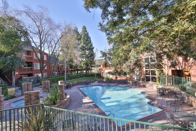 880 Catkin, San Jose, CA 95128