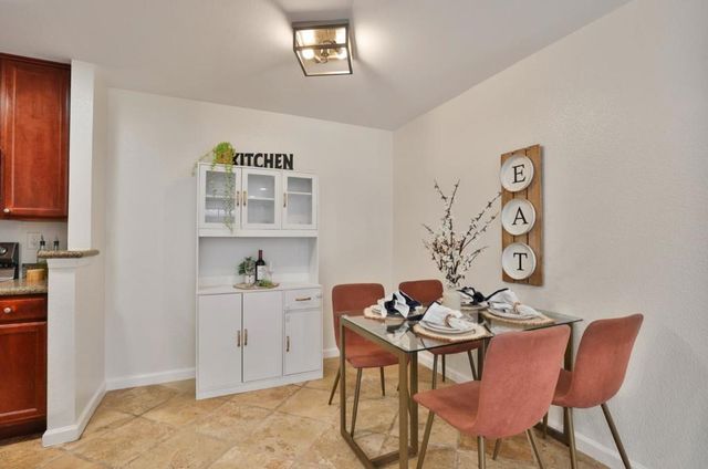 880 Catkin, San Jose, CA 95128