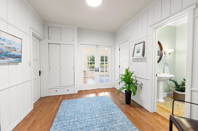 43120 Montgomery Ave, Davis, CA 95618