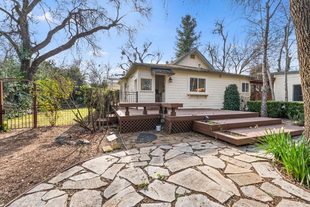 43120 Montgomery Ave, Davis, CA 95618