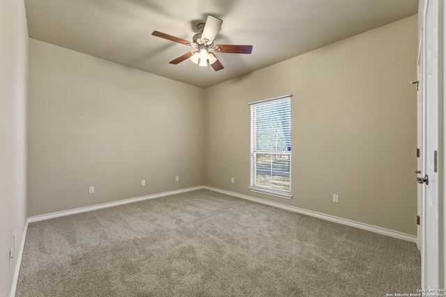 108 Medora Branch, Floresville, TX 78114