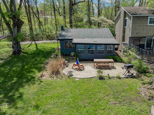 218 Ems B60 Lane, Warsaw, IN 46582