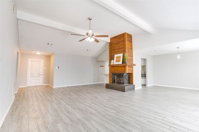 128 N Deerfoot Circle, The Woodlands, TX 77380