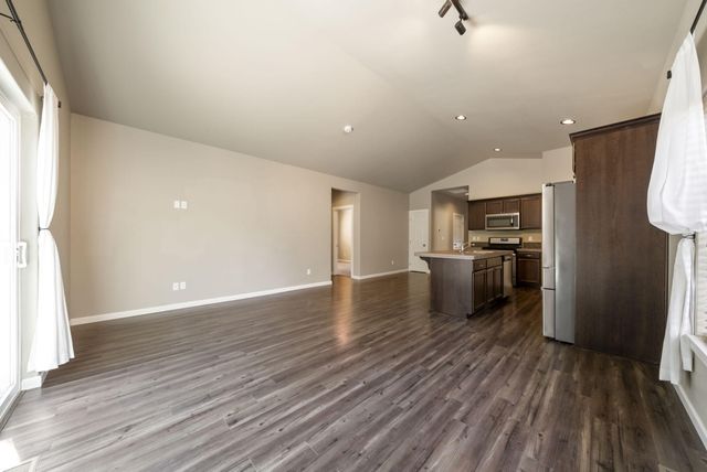 656 SE Reed Market Road, Bend, OR 97702