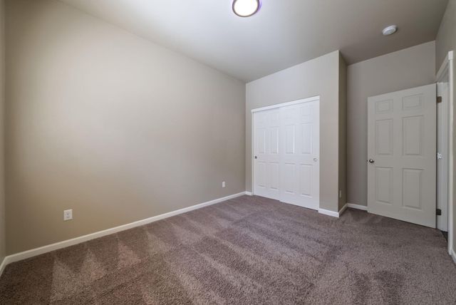 656 SE Reed Market Road, Bend, OR 97702