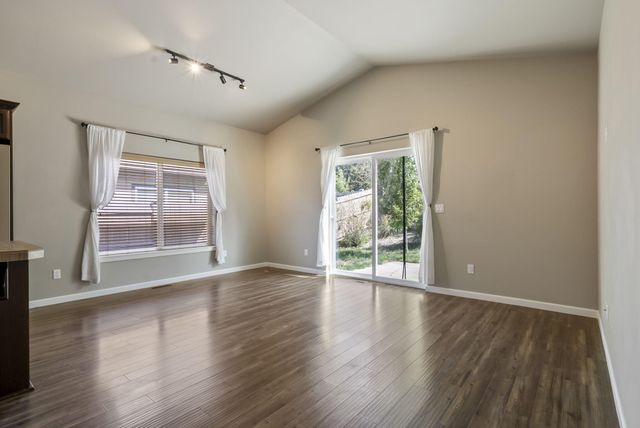 656 SE Reed Market Road, Bend, OR 97702