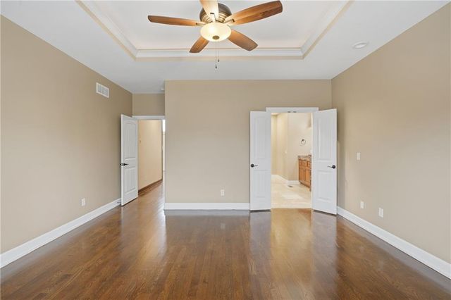 6205 NW Saddle Club Court, Kansas City, MO 64152