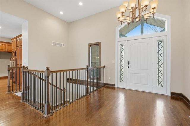 6205 NW Saddle Club Court, Kansas City, MO 64152