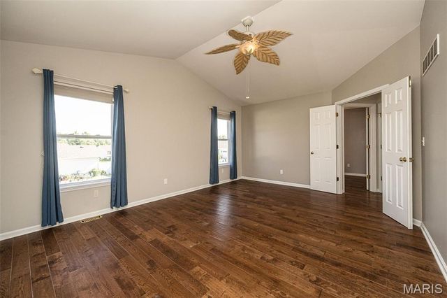 5 Thoroughbred Drive, Wright City, MO 63390