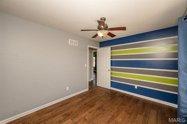 5 Thoroughbred Drive, Wright City, MO 63390