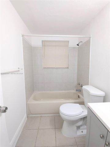 1265 W 24th St 108, Hialeah, FL 33010