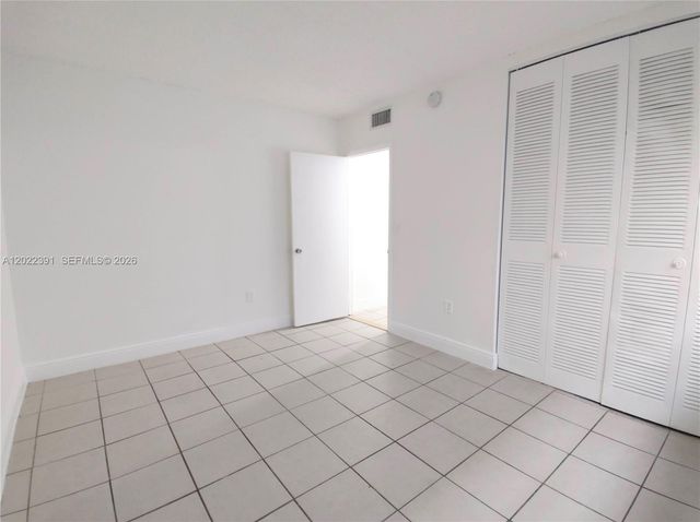 1265 W 24th St 108, Hialeah, FL 33010