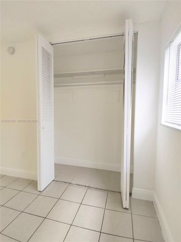 1265 W 24th St 108, Hialeah, FL 33010