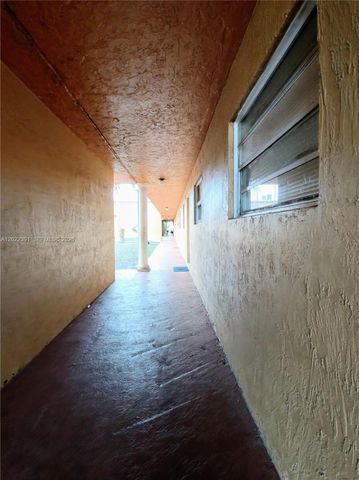 1265 W 24th St 108, Hialeah, FL 33010