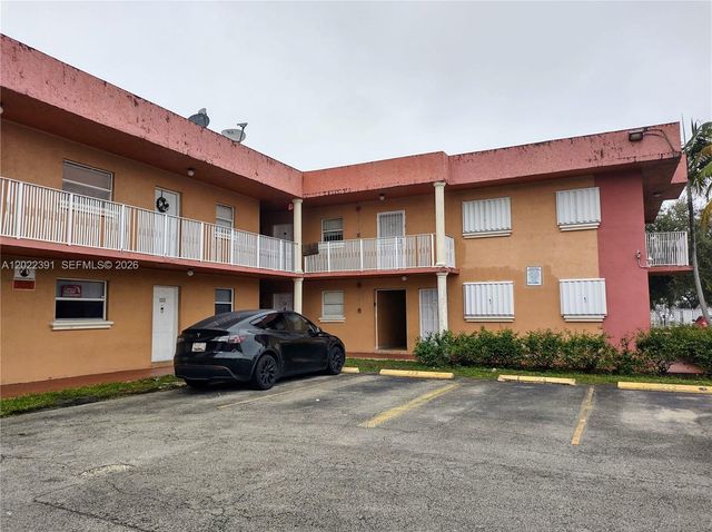1265 W 24th St 108, Hialeah, FL 33010