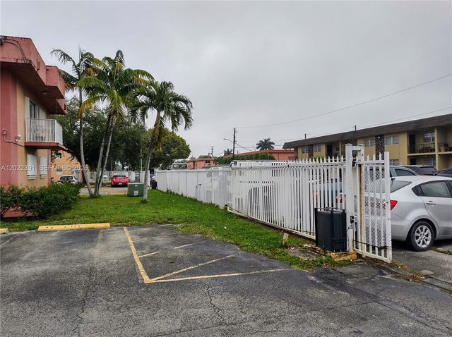 1265 W 24th St 108, Hialeah, FL 33010