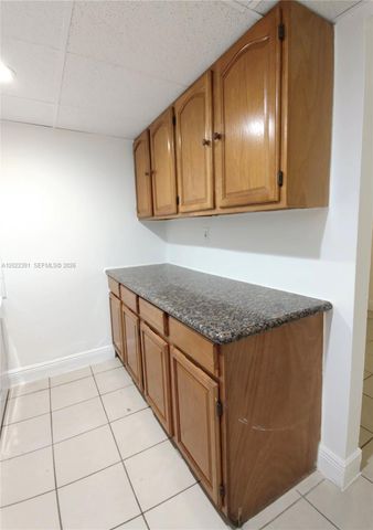1265 W 24th St 108, Hialeah, FL 33010