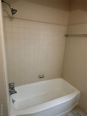 7637 Dacosta, Redford, MI 48239