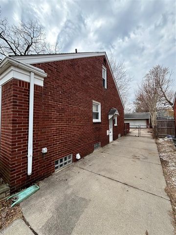 7637 Dacosta, Redford, MI 48239