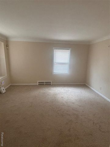 7637 Dacosta, Redford, MI 48239