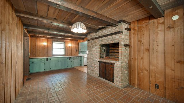 202 Sturdy Road, Valparaiso, IN 46383