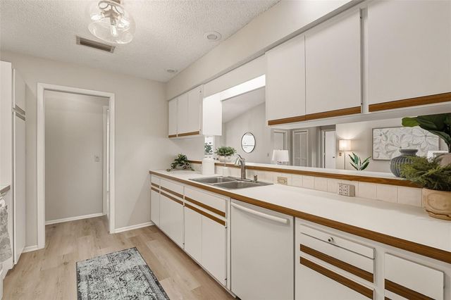 3308 MEADOW RUN CIRCLE, Venice, FL 34293