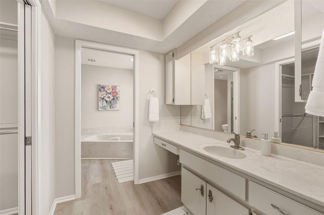 3308 MEADOW RUN CIRCLE, Venice, FL 34293